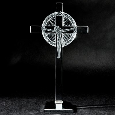 Lot 757 - Lalique Molded Glass Crucifix