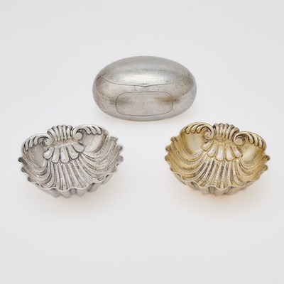 Lot 240 - Buccellati Sterling Silver Box and Pair of Missiaglia Silver Shell-Form Dishes
