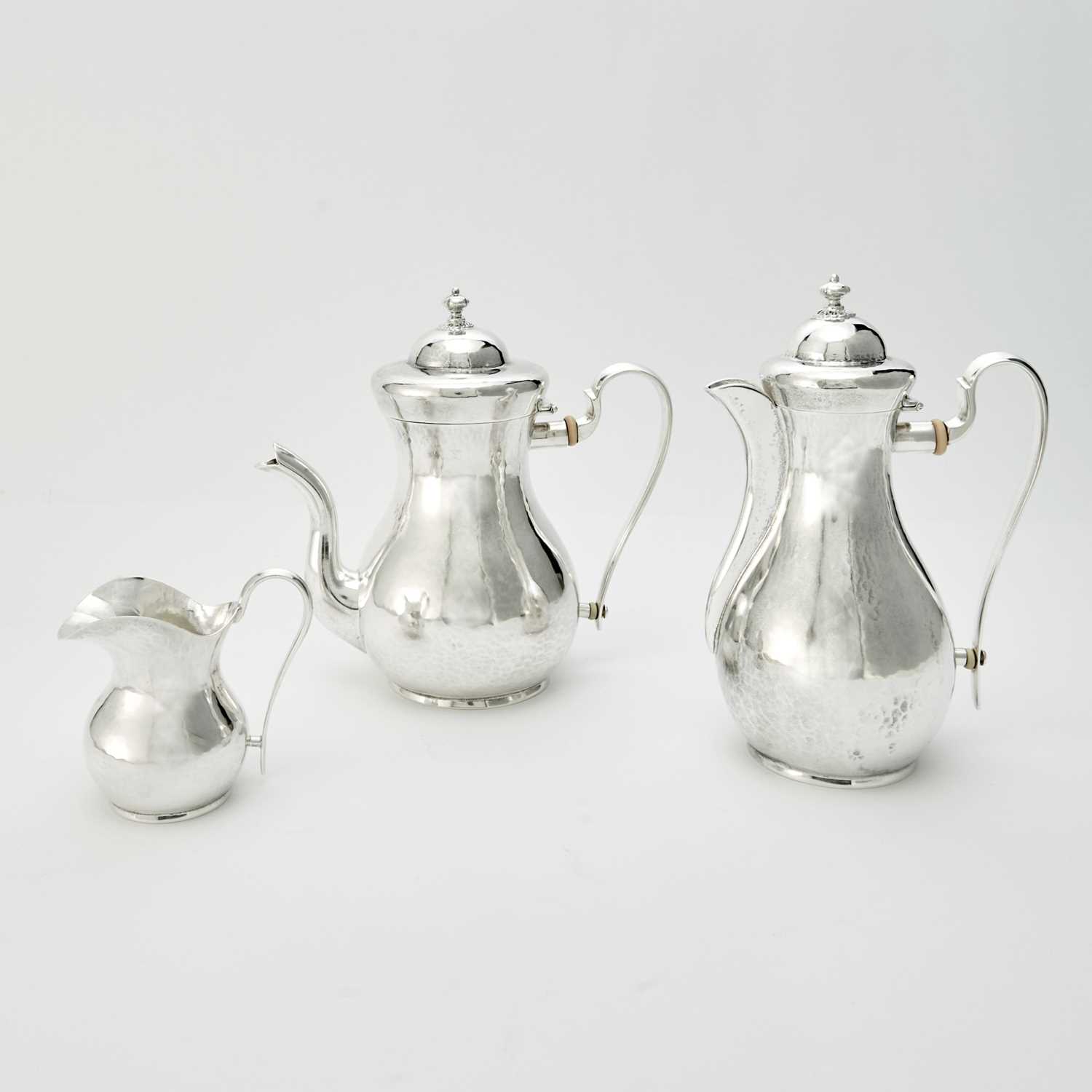 Lot 189 - Buccellati Sterling Silver Part Cafe au Lait Coffee Service