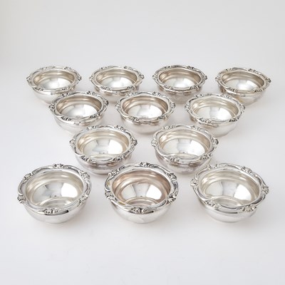 Lot 306 - Set of Twelve Peruvian Silver Bowls