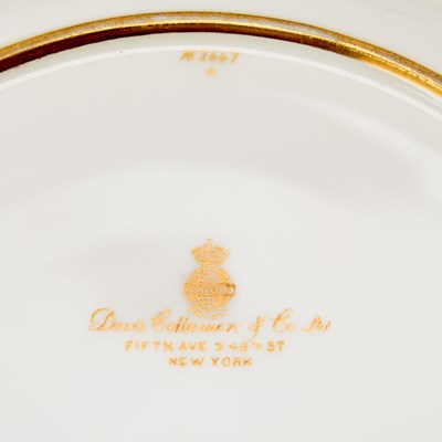 Lot 573 - Set of Ten Mintons Pâte-sur-Pâte Porcelain Dinner Plates