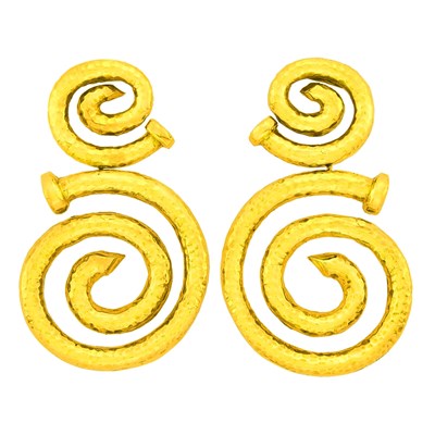Lot David Webb Pair of Hammered Gold Spiral Pendant-Earclips