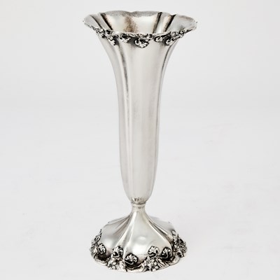 Lot 719 - Whiting Sterling Silver Vase