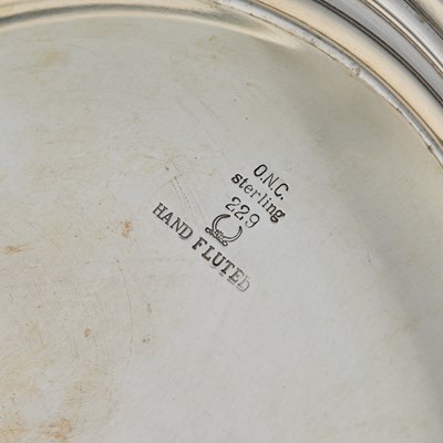 Lot 558 - Old Newbury Crafters Sterling Silver Bowl