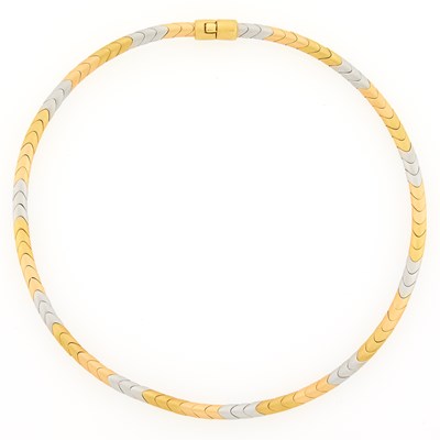 Lot 1032 - Tricolor Gold Necklace