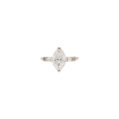 Lot 2115 - Platinum and Diamond Ring