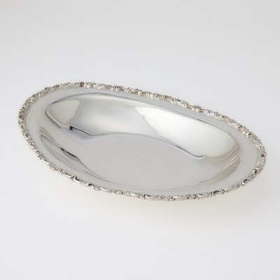 Lot 540 - Mexican Sterling Silver Bread Tray