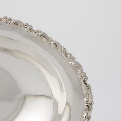 Lot 540 - Mexican Sterling Silver Bread Tray
