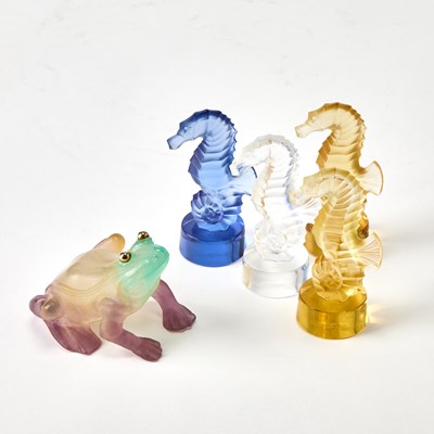 Lot 296 - Four Lalique Glass Seahorses and a Daum Pate-de-Verre Frog