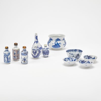 Lot 162 - A Group of Eleven Chinese Blue and White Diminutive Porcelain Articles
