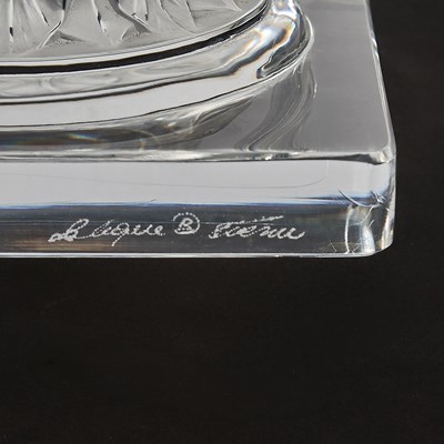 Lot 545 - Lalique Molded Glass "Versailles" Vase