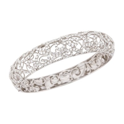 Lot 47 - White Gold and Diamond Bangle Bracelet