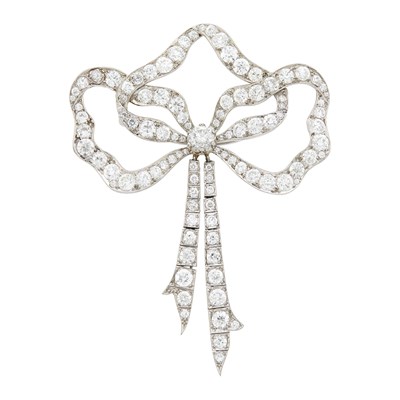 Lot 192 - Tiffany & Co. Belle Époque Platinum and Diamond Bow Pendant-Brooch