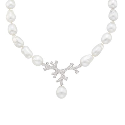 Lot 149 - Angela Cummings for Assael Baroque South Sea Cultured Pearl, Platinum and Diamond Necklace
