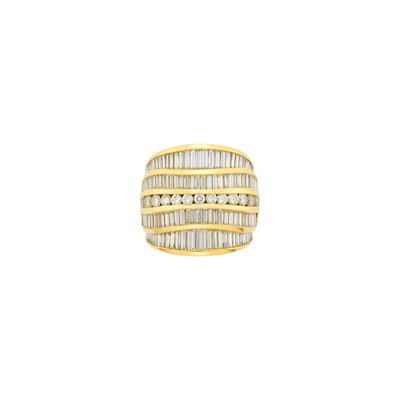 Lot 109 - Wide Gold and Diamond Ring