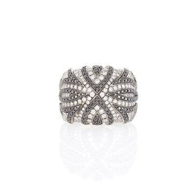 Lot 1120 - White Gold, Black Diamond and Diamond Ring
