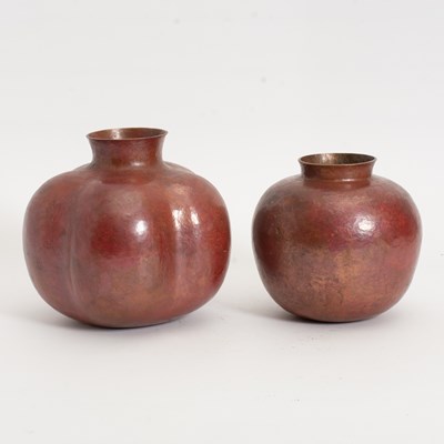 Lot 104 - Artey Cobre Hand-Hammered Copper Vase