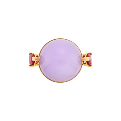 Lot 1195 - Gold, Lavender Jade and Rubellite Ring