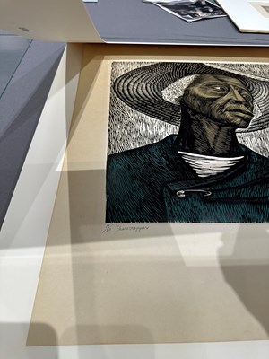 Lot 158 - Elizabeth Catlett (1915-2012)