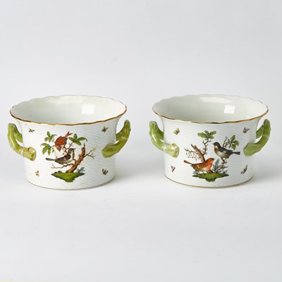 Lot 525 - Two Herend Gilt and Hand-Painted Porcelain "Rothschild Bird" Pattern Two-Handled Cachepots
