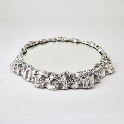 Lot 567 - English Silver Plated Mirror Plateau