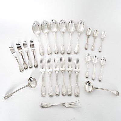 Lot 66 - Victorian Sterling Silver "Thread and Shell" Pattern Part Flatware Service