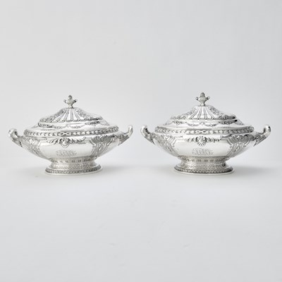 Lot 229 - Pair of Black Starr & Frost Sterling Silver Covered Tureens