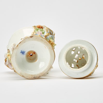 Lot 177 - Meissen Porcelain Tea Service