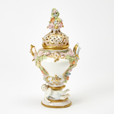 Lot 177 - Meissen Porcelain Tea Service