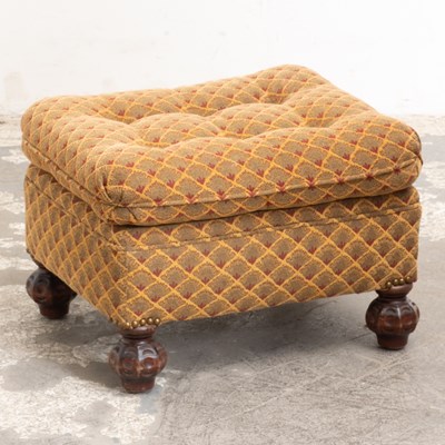 Lot 120 - Tufted Upholstered Mahogany Ottoman