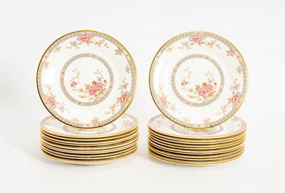 Lot 147 - Set of Twenty-Four Royal Doulton "Canton Pattern" Porcelain Luncheon Plates