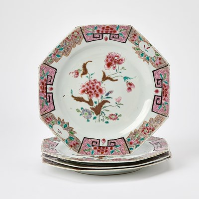 Lot 390 - Set of Four Chinese Export Famille Rose Octagonal Porcelain Plates