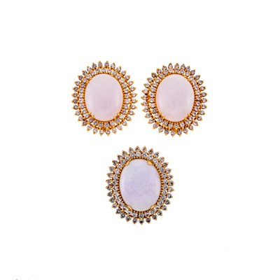 Lot 2230 - Gold, Lavender Jade and Lavender Spinel Ring and Pair of Earclips