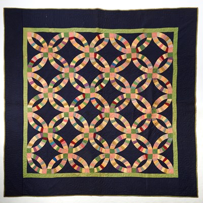Lot 435 - American Wedding Ring Quilt