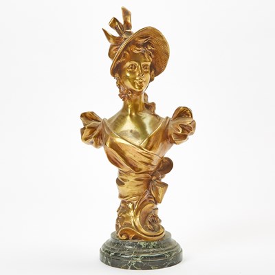 Lot 130 - Art Nouveau Gilt-Bronze Bust of a Fashionable Lady
