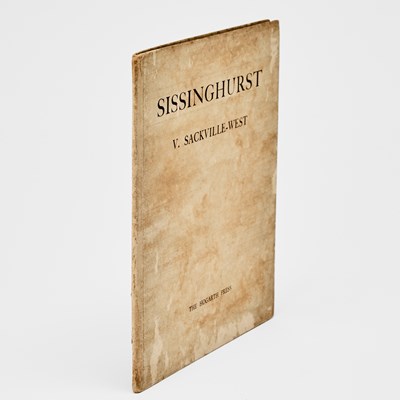 Lot 323 - Vita Sackville-West's poem on Sissinghurst