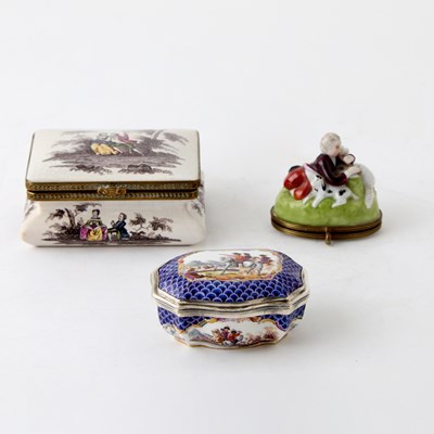 Lot 554 - Two English Porcelain and Enameled Snuff Boxes