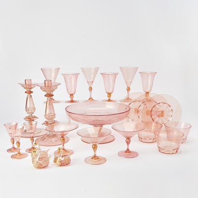 Lot 904 - Partial Set of Venetian Blown Glass Pink and Gold Flecked Table Articles
