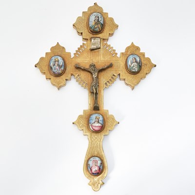 Lot 1050 - Russian Gilt-Metal and Enamel Crucifix