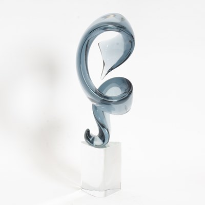 Lot 371 - Modern Glass Sculpture