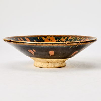Lot 505 - A Chinese Cizhou Type 'Partridge Feather' Bowl