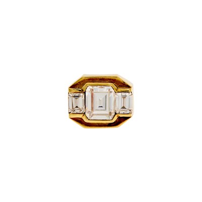 Lot 2229 - Gold and Simulated Diamond Ring
