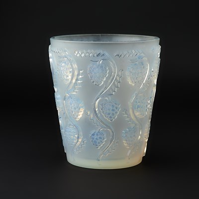 Lot 736 - R. Lalique Molded Opalescent Glass "Muscat" Vase
