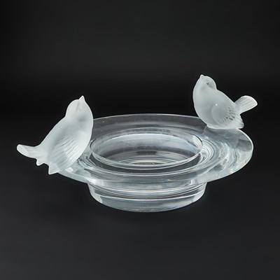 Lot 318 - Lalique Molded and Frosted Blass Bowl: Deux Moineaux Moqueurs
