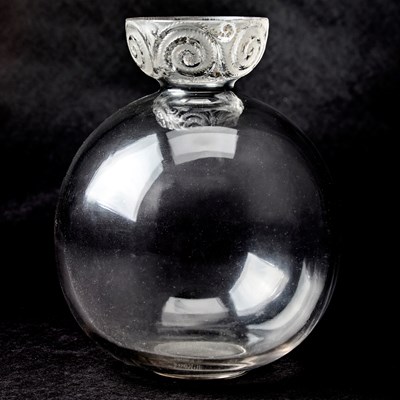 Lot 753 - R. Lalique Molded Glass "Rotterdam" Vase