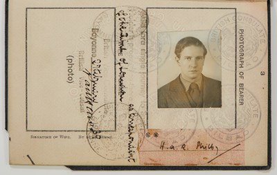 Lot 172 - Kim Philby's passport to the Spanish Civil War