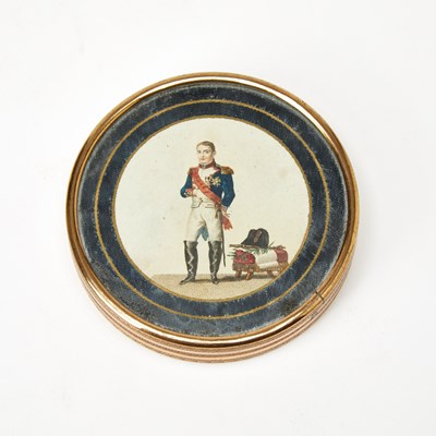 Lot 15 - A bonbonniere with hand-colored scenes from the War of 1812 and Napoleonic Wars