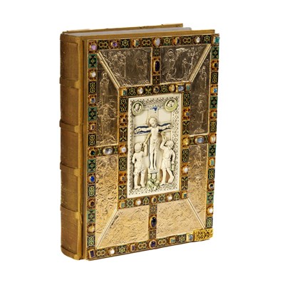 Lot 94 - Codex Aureus of Echternach facsimile edition with a reproduction of the Trier binding