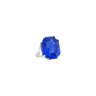 Lot 197 - Platinum, Sapphire and Diamond Ring, France