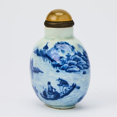 Lot 7 - A Chinese Blue and White Porcelain Snuff Bottle